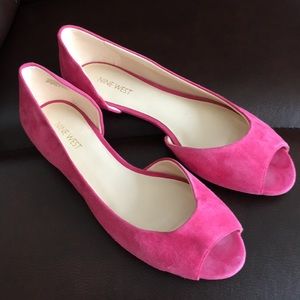 Pink Nine West Flats!